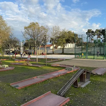 Mobil مكان تخييم